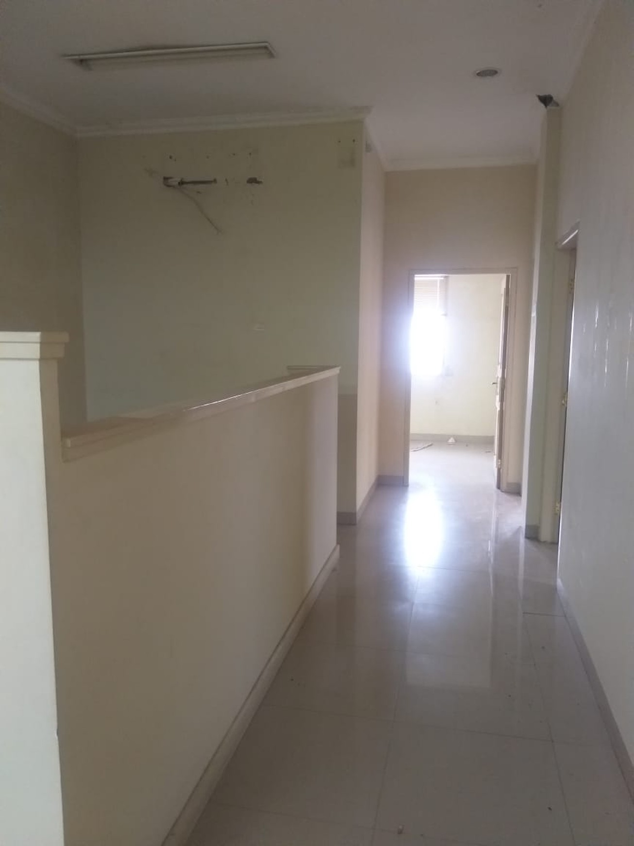 Ampera ragunan pertanian raya luas 1098  kantor dekat busway