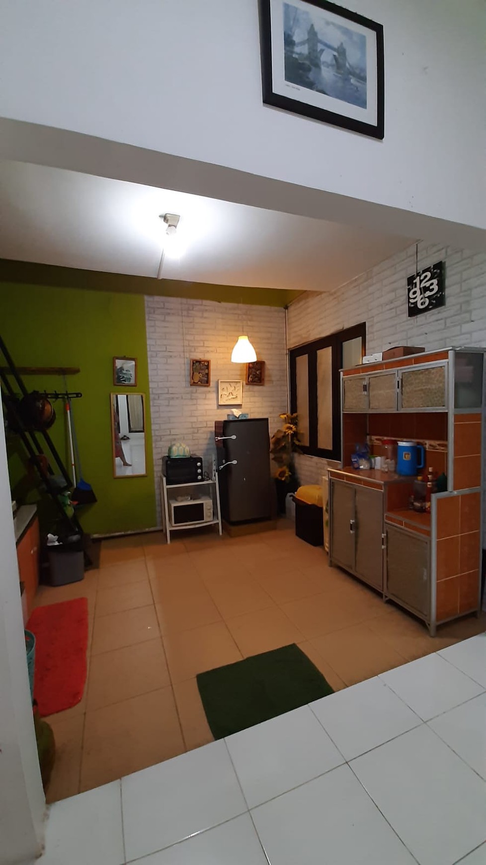 Rumah Minimalis, dalam Cluster, keamanan 24 Jam