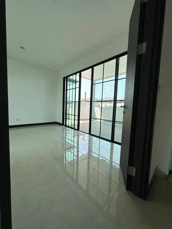 Hot Rent. Rumah mewah Hiera cluster Whelton, BSD