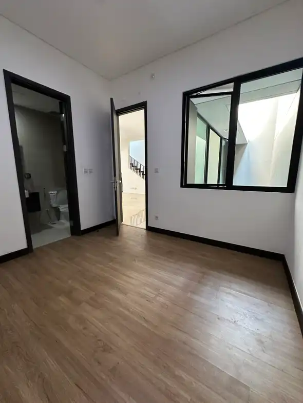 Hot Rent. Rumah mewah Hiera cluster Whelton, BSD