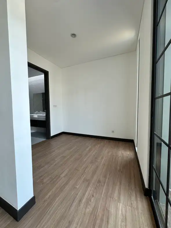 Hot Rent. Rumah mewah Hiera cluster Whelton, BSD