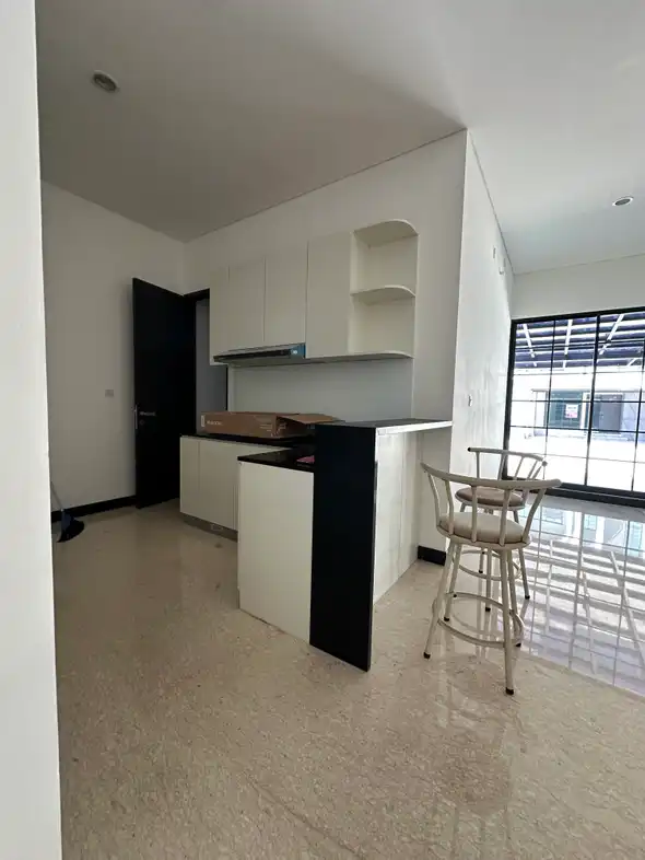 Hot Rent. Rumah mewah Hiera cluster Whelton, BSD