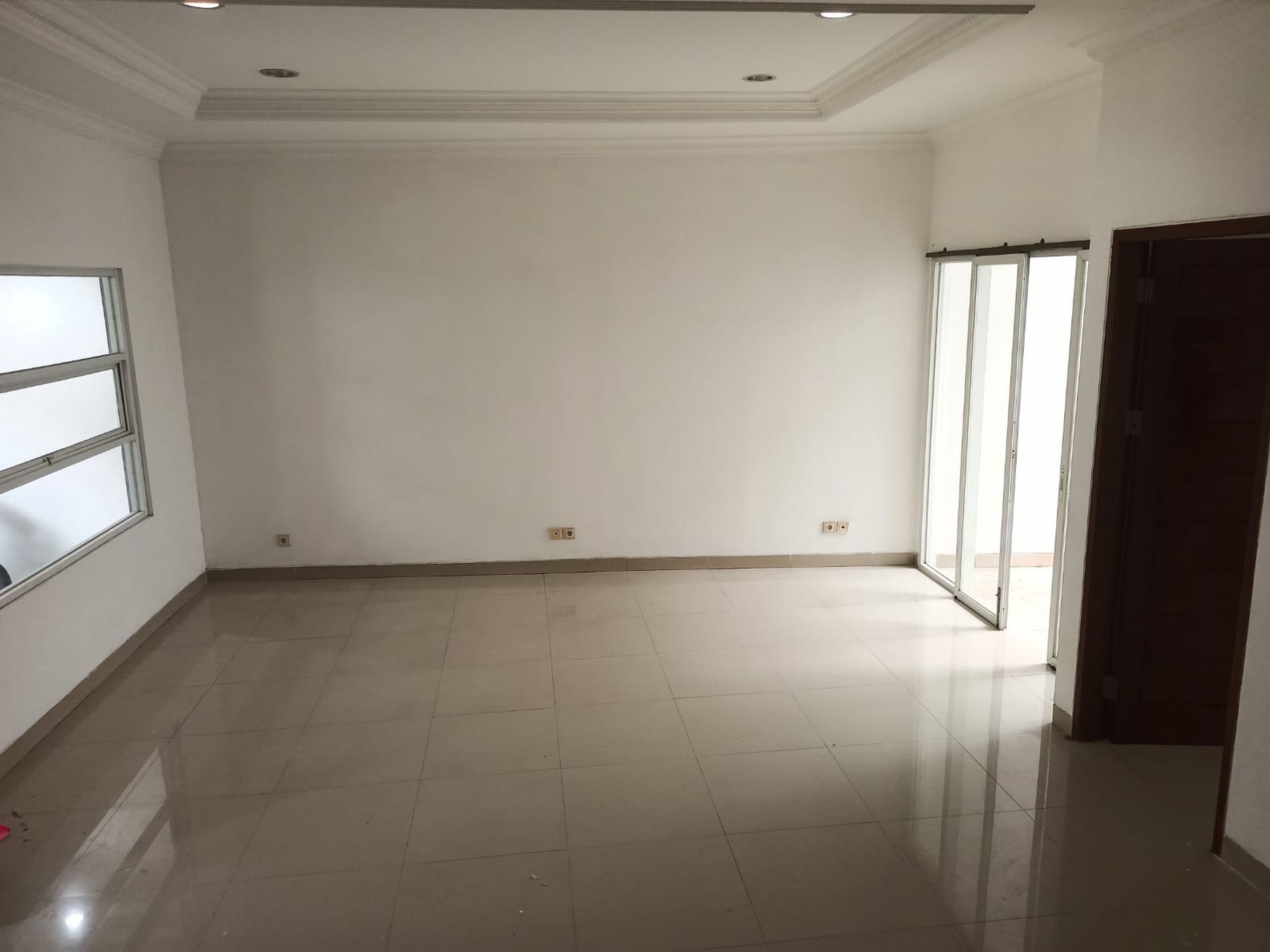 Disewakan Rumah Minimalis Dalam Townhouse, Duren Tiga, Jak-Sel