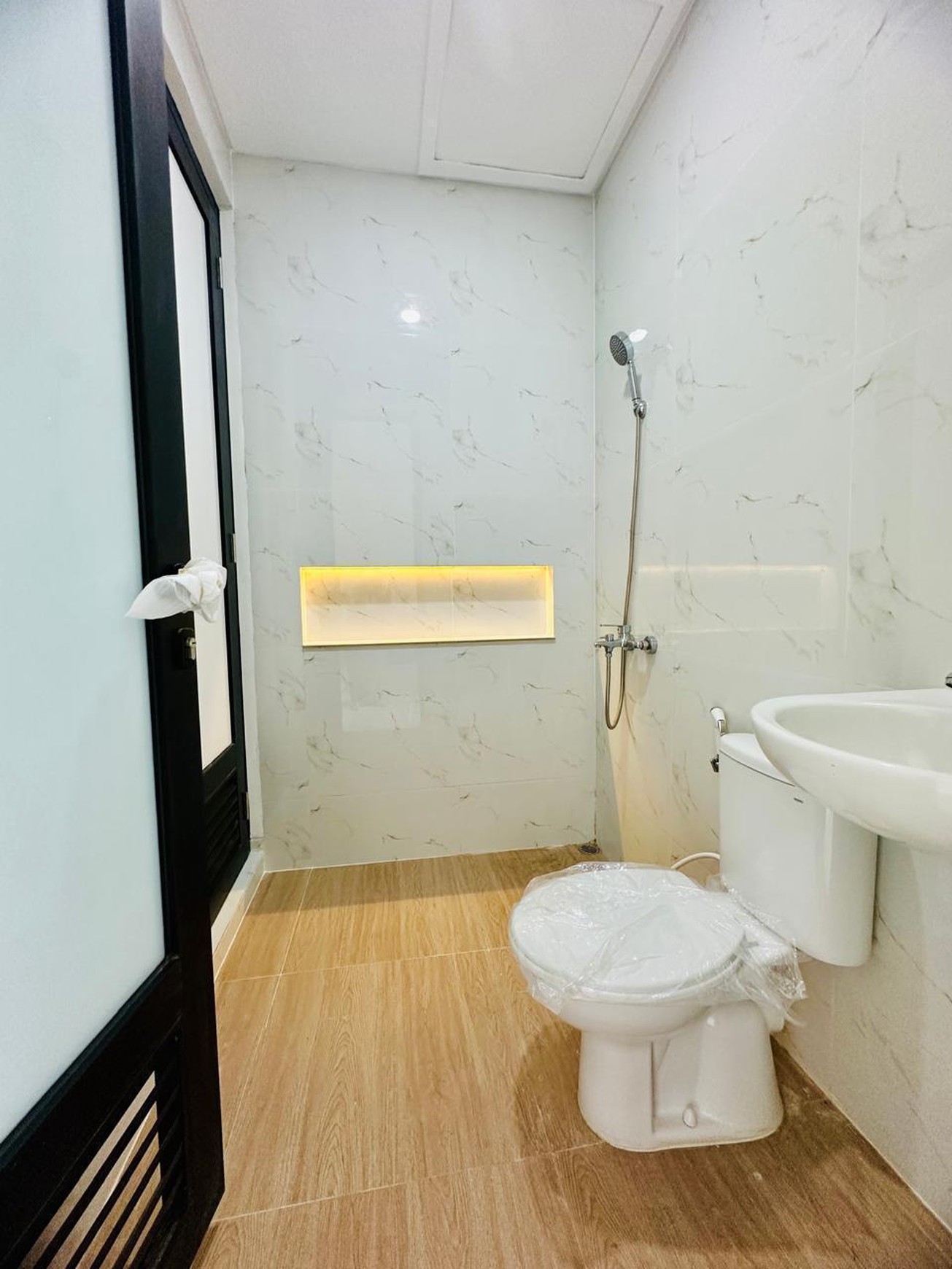 Rumah Baru 2 Lantai Siap Huni di Nusaloka BSD Dekat Tol