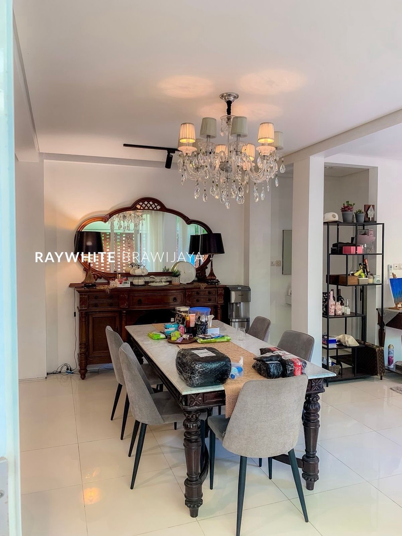 Rumah Hitung Tanah Area Cipete