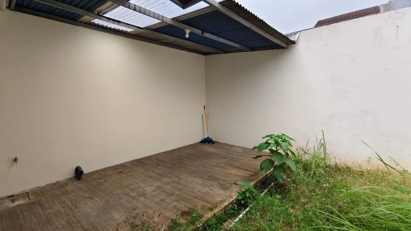 Rumah Cantik Bersih Rapih Cluster De Oranje Grand Wisata Bekasi