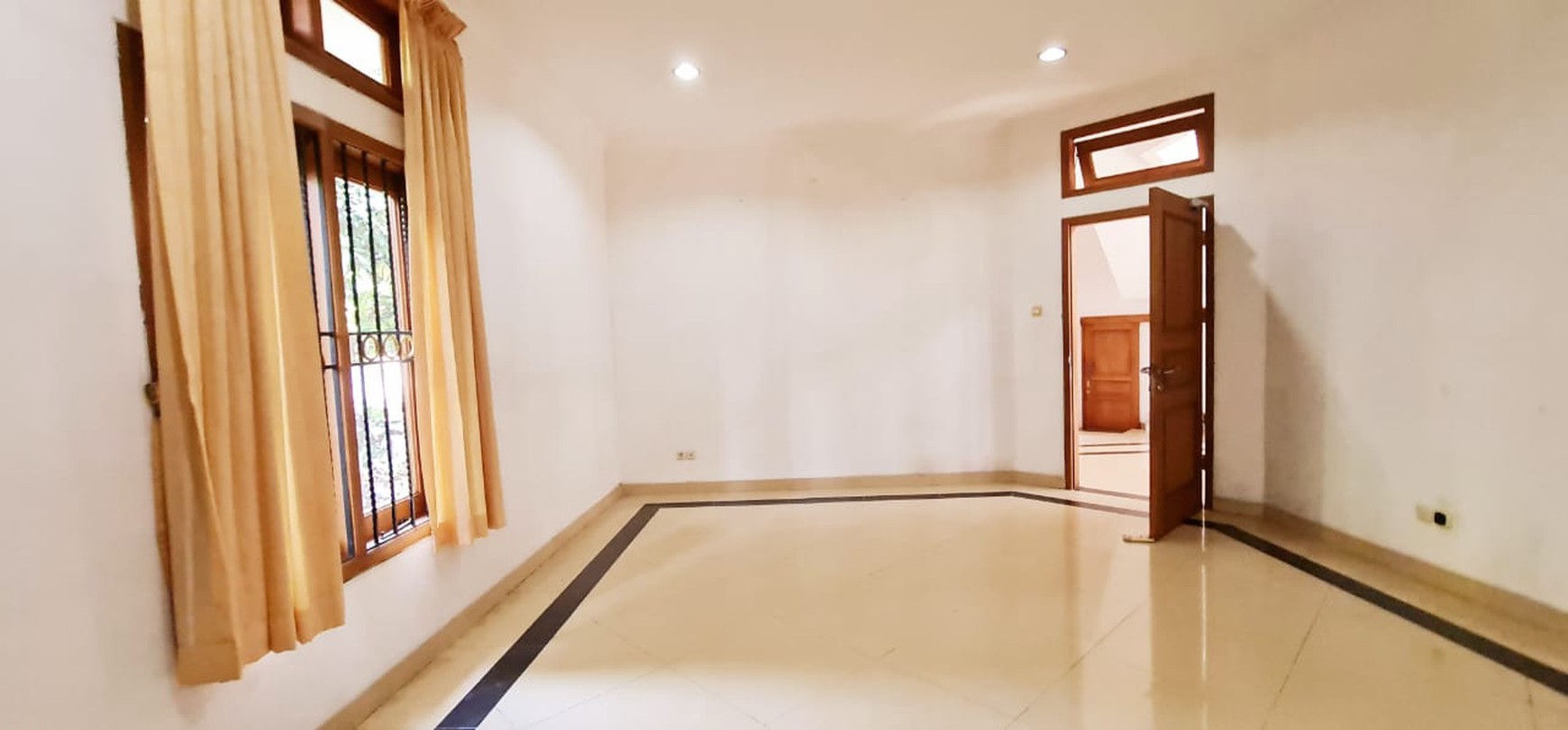 Hot Sale Rumah Bagus Siap Huni Di Camar Bintaro Jaya Sektor 3