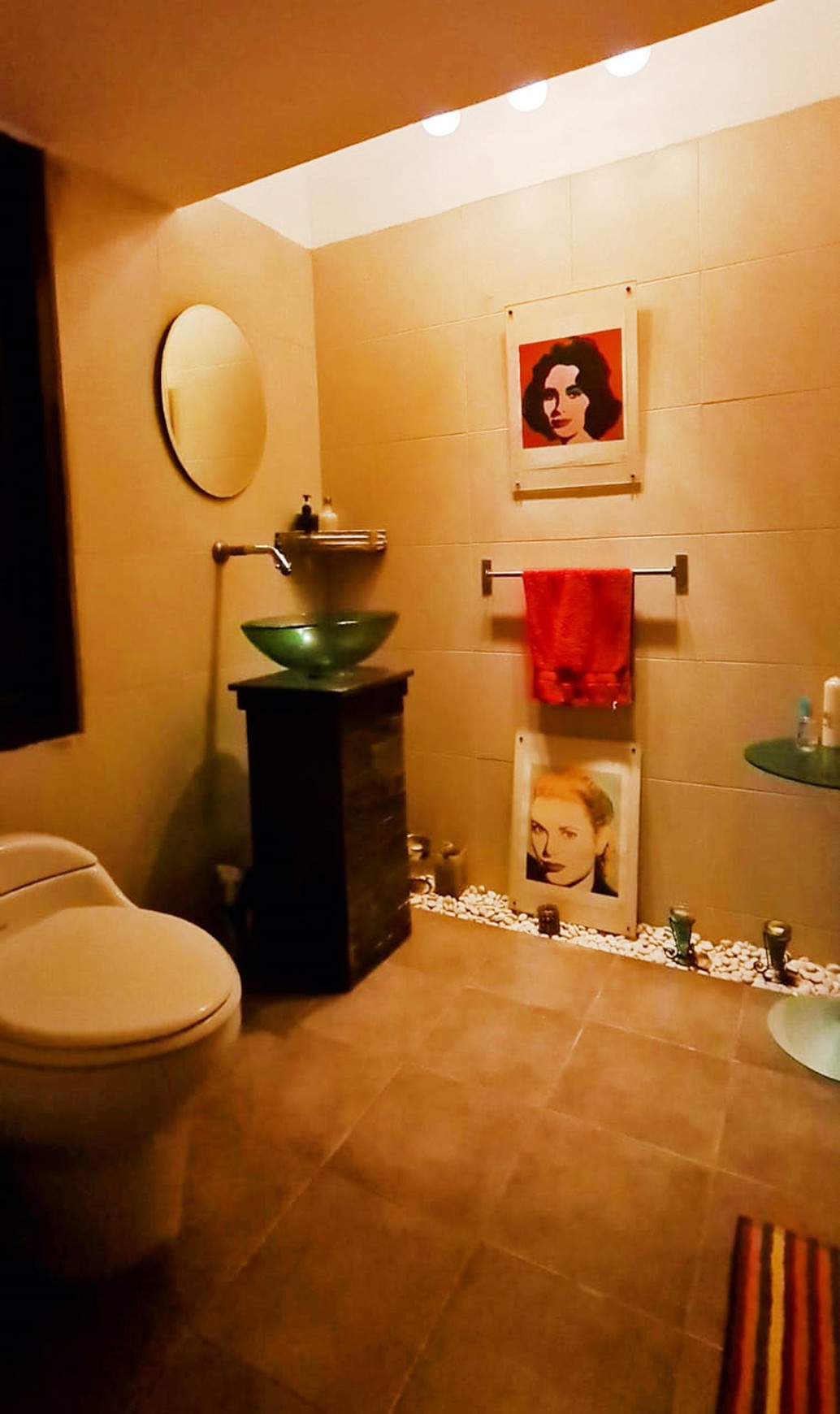 Rumah Cantik Siap Huni Dengan Taman Belakang Di Bintaro Sektor 7