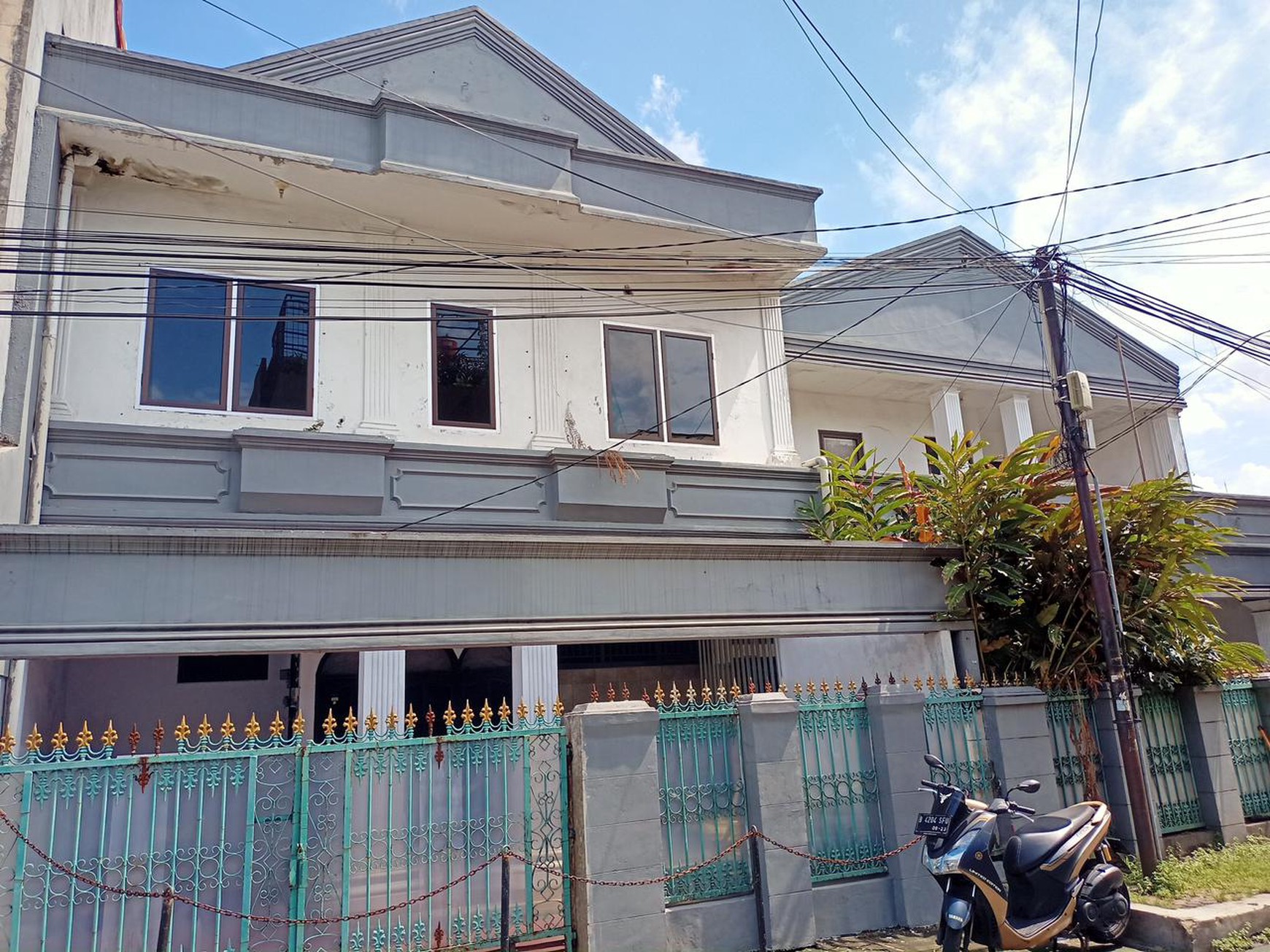 Dijual Rumah Luas Lokasi Di Jl. Asam Baris, Dekat Stasiun Tebet