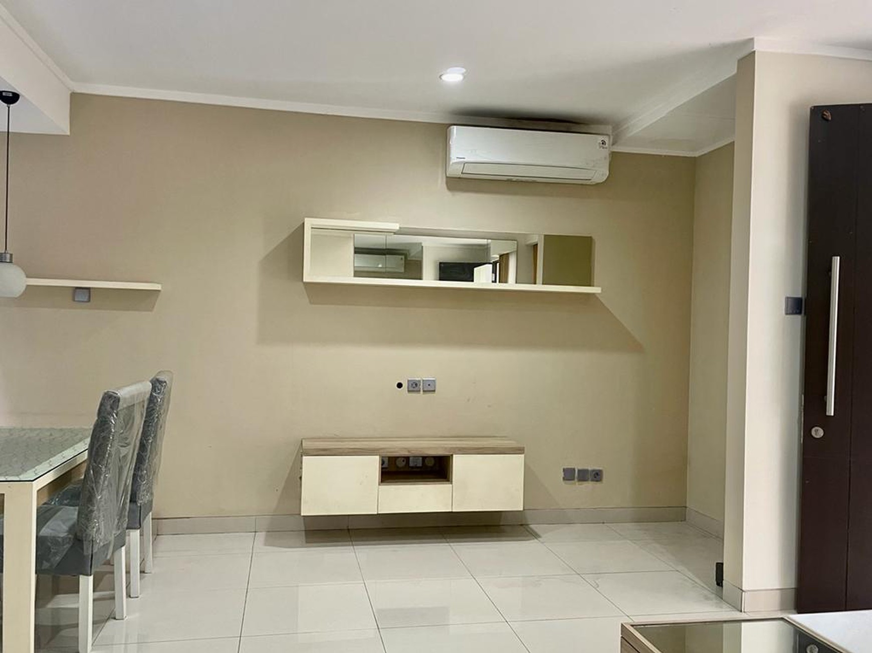 Rumah Minimalis Mewah dan Siap Huni @Bintaro Jaya Sektor 7.