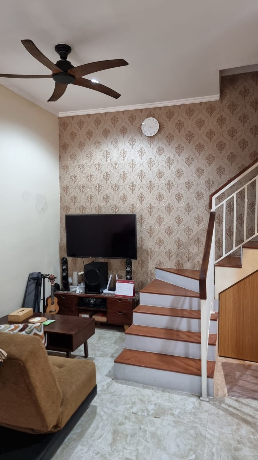 Rumah Minimalis Siap Huni dan Dijual Full Furnished @Adipati Residence, Serpong.