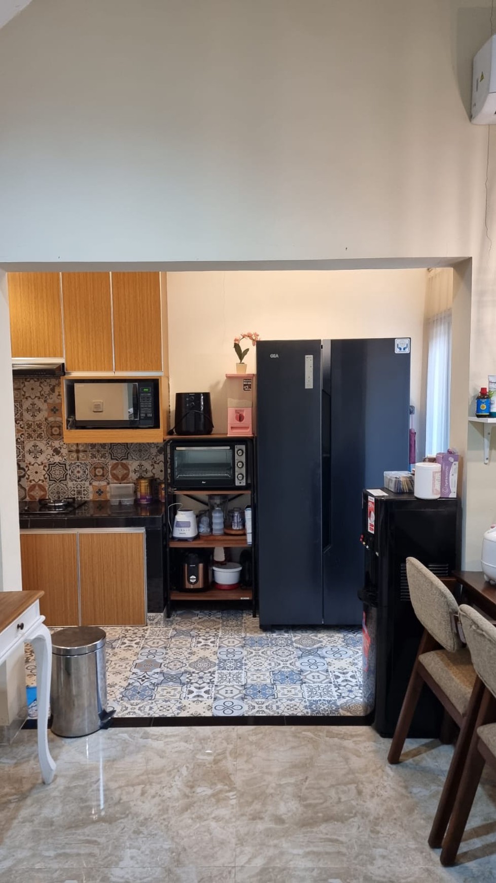 Rumah Minimalis Siap Huni dan Dijual Full Furnished @Adipati Residence, Serpong.