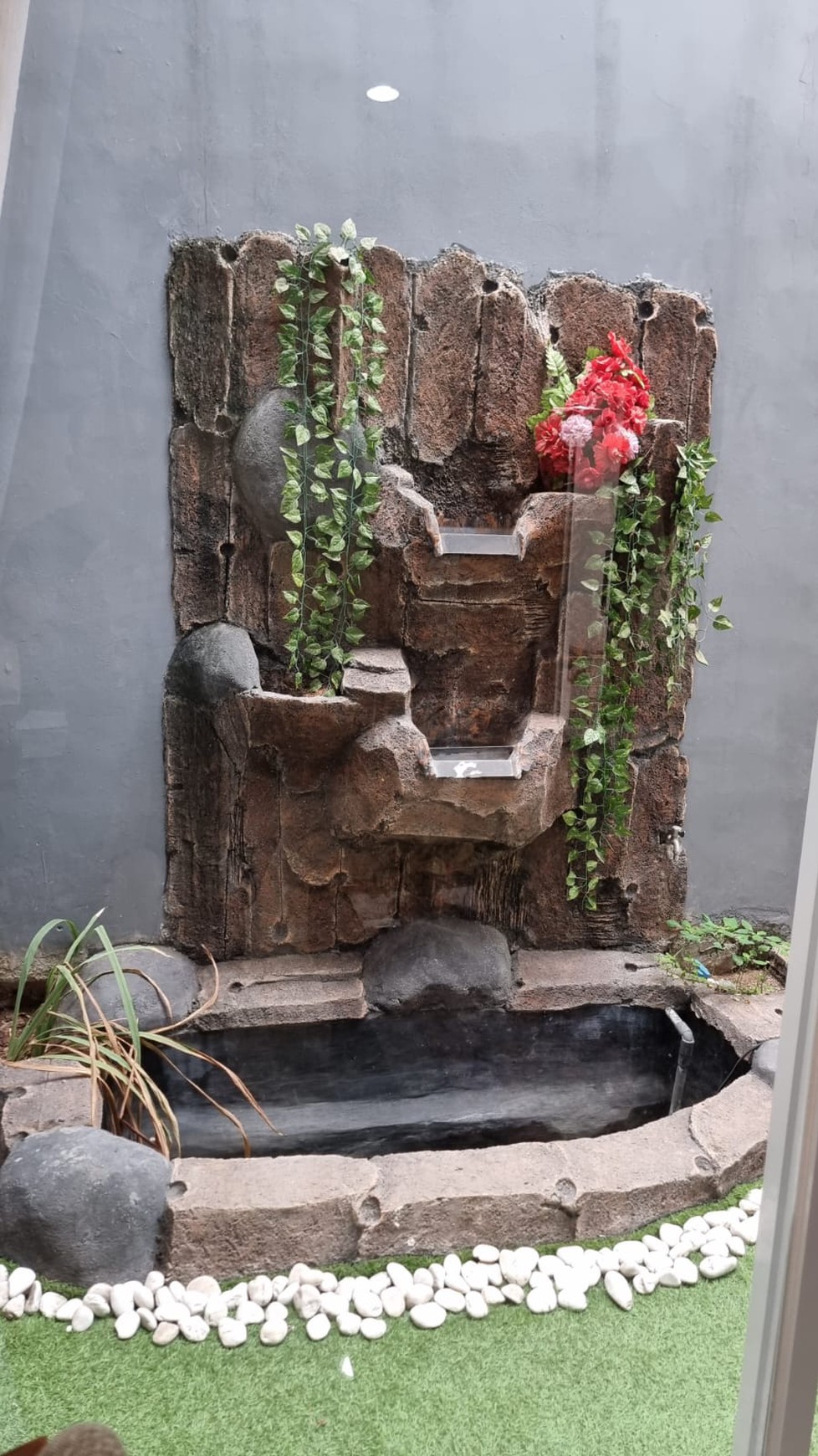 Rumah Minimalis Siap Huni dan Dijual Full Furnished @Adipati Residence, Serpong.