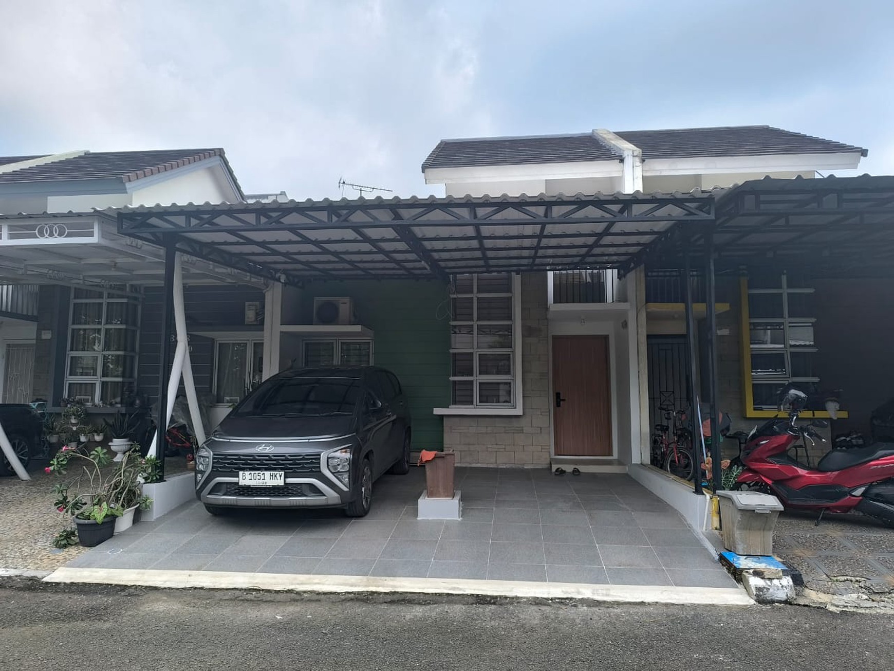 Rumah  Baru dan siap huni ,Grand Wisata -Tambun .Bekasi