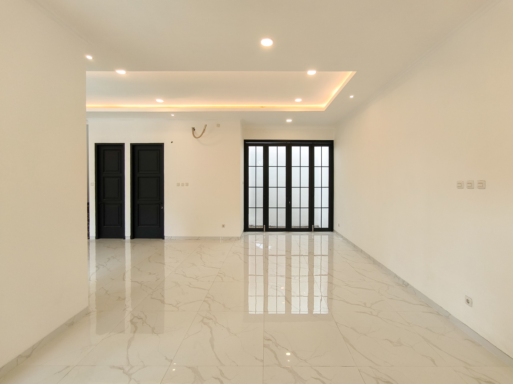Rumah Bagus Brand New Di Kasuari Bintaro Jaya Sektor 9.