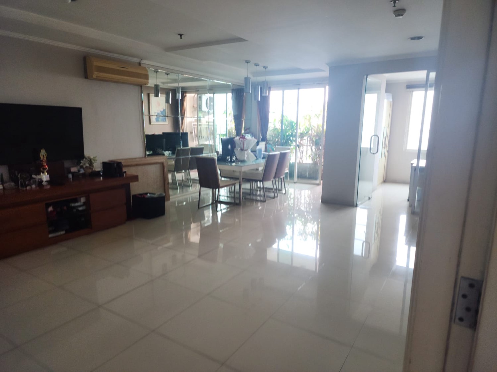 Apartemen French Walk Twr Lyon Garden, Kelapa Gading