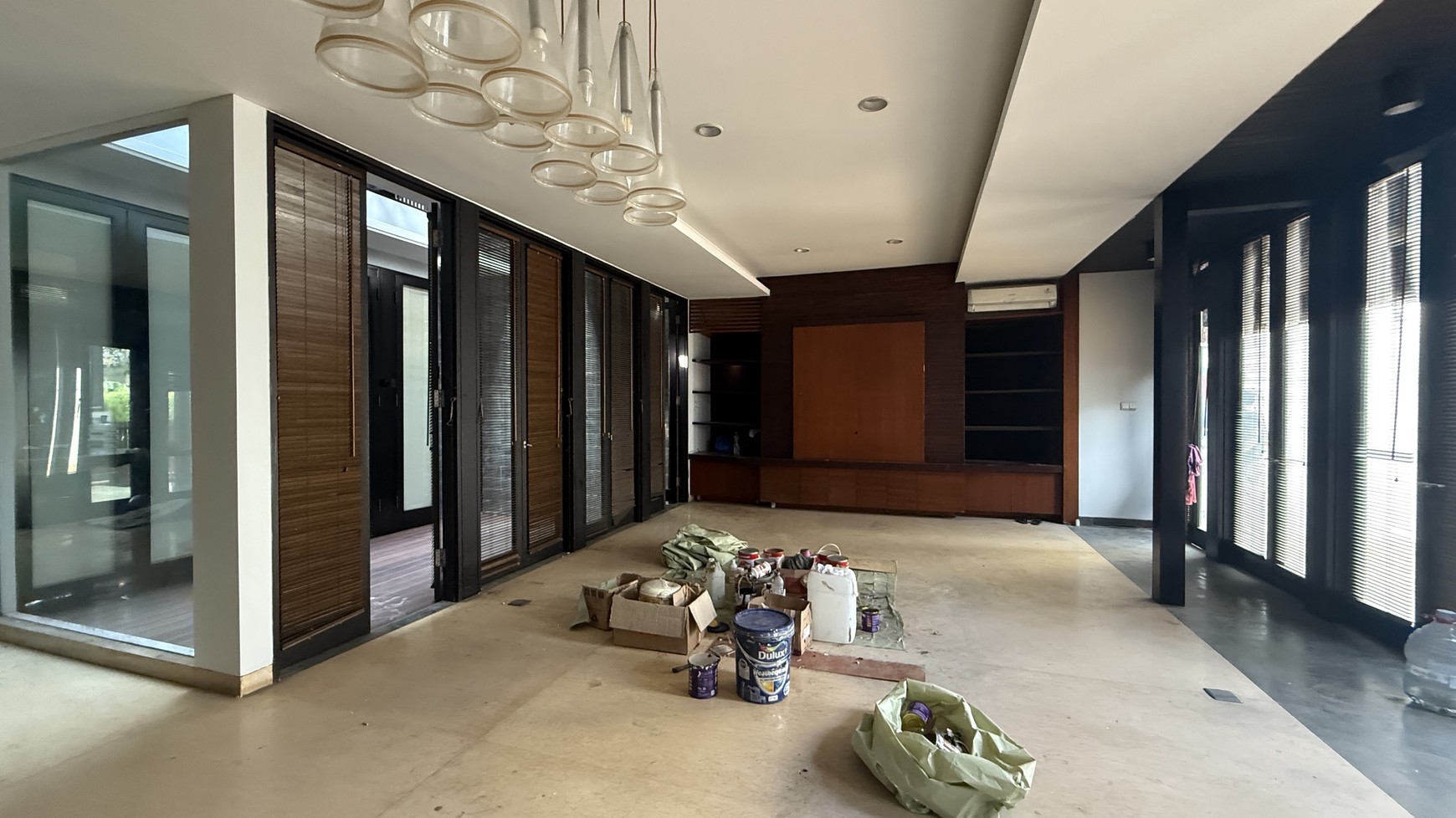 COZY AND BEAUTIFUL HOUSE AT SENOPATI AREA