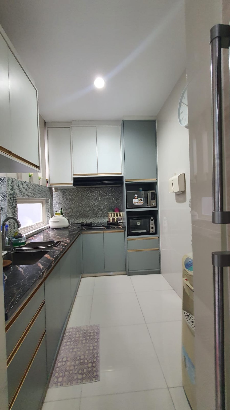Dijual Rumah Full Furnish Stamford Citraland Surabaya