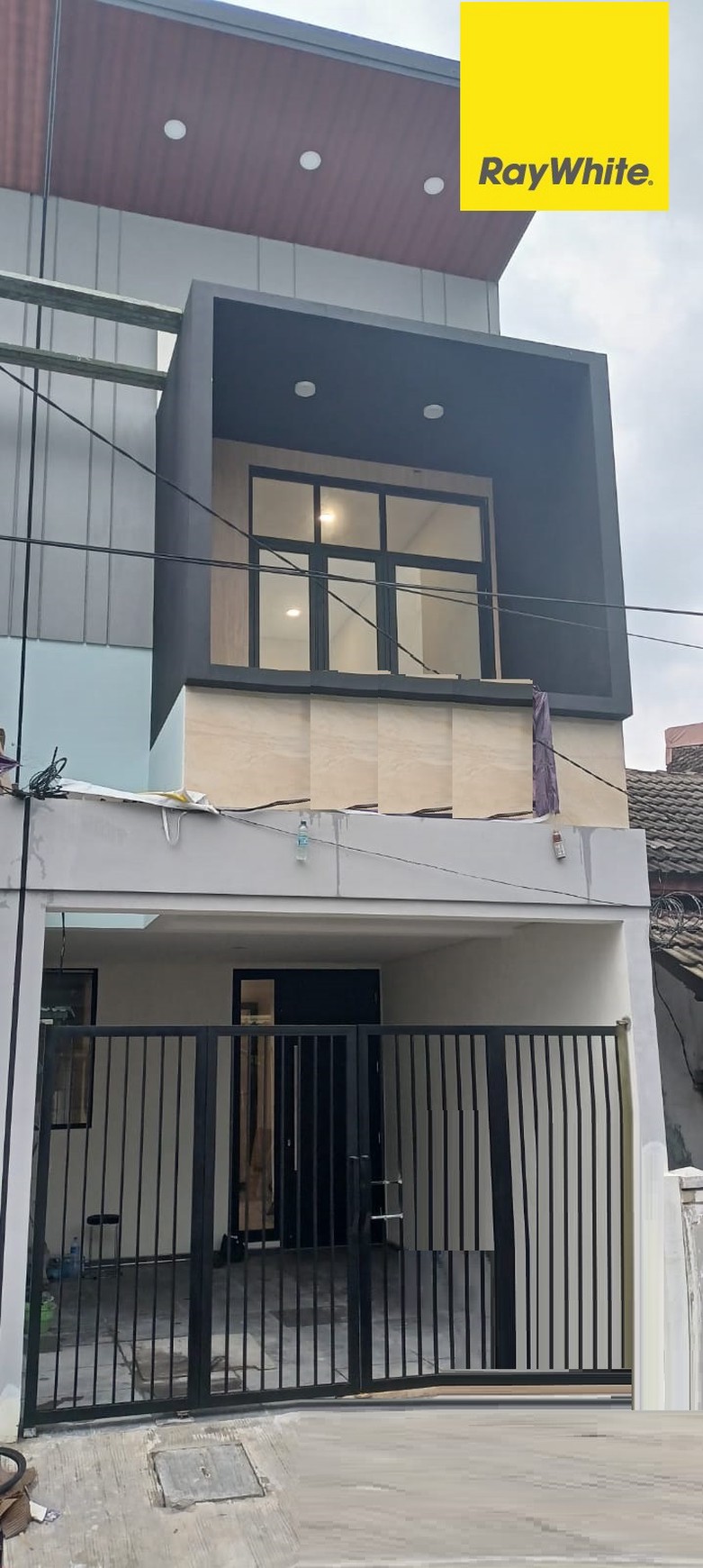 Dijual Ruko 2 lantai di Rungkut Mapan Barat Surabaya