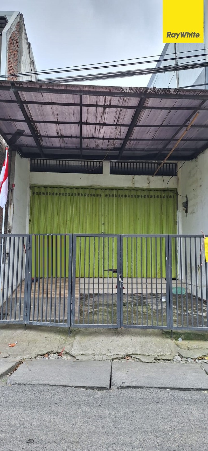 Disewakan Ruko 2 lantai di Jalan Raya Semampir Surabaya