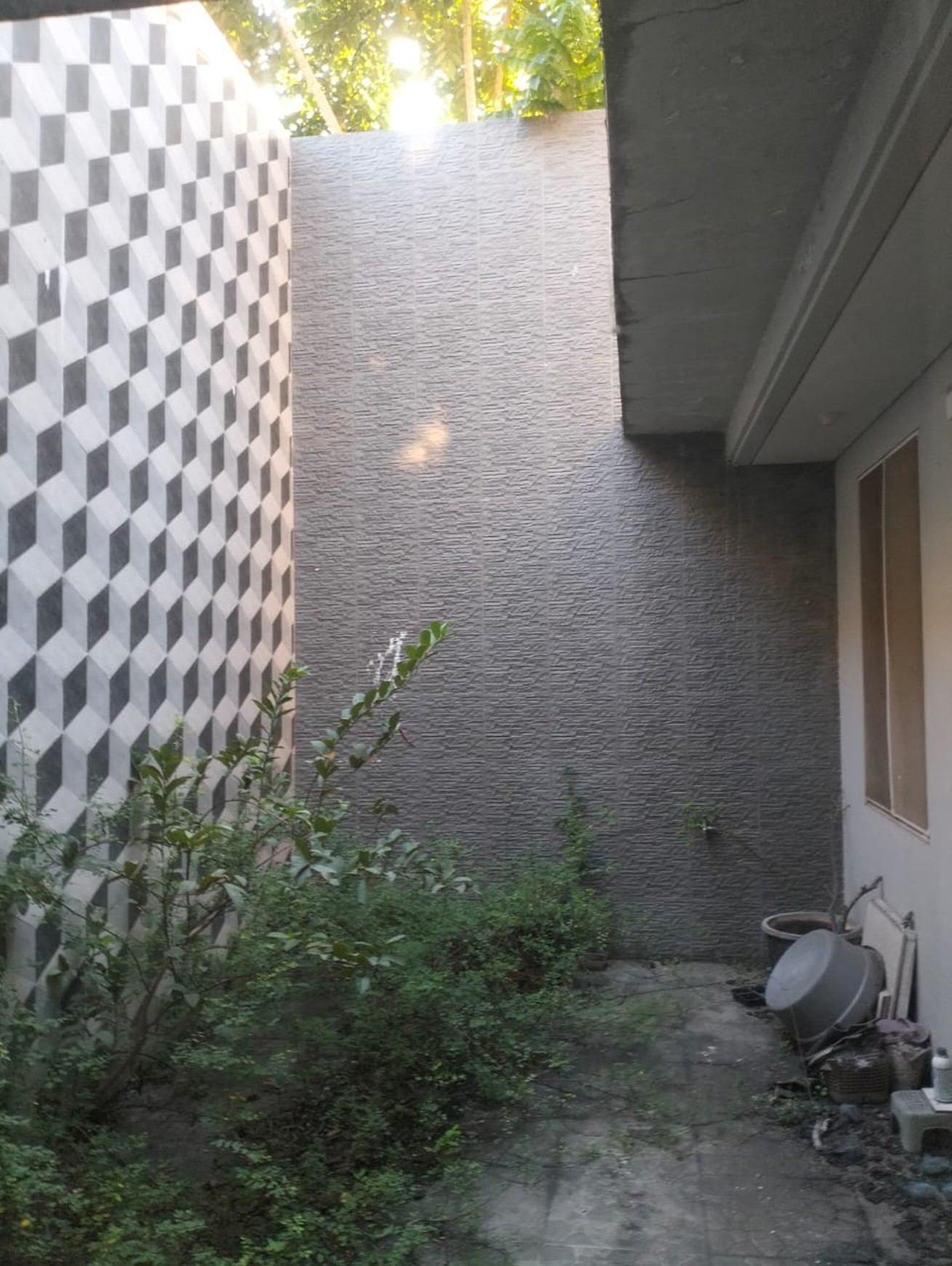 Dijual Rumah Siap Huni GRAND PALAIS Wisata Bukit Mas Wiyung Surabaya