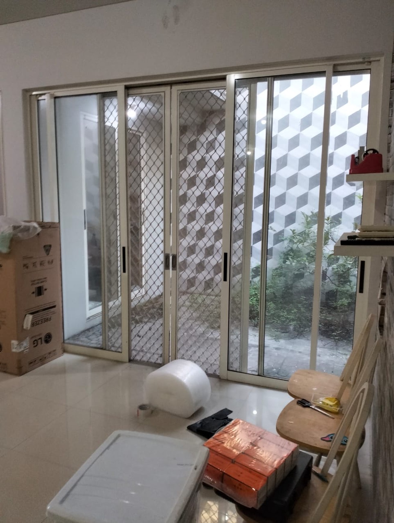 Dijual Rumah Siap Huni GRAND PALAIS Wisata Bukit Mas Wiyung Surabaya