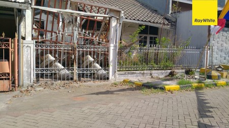 Dijual Rumah Hitung Tanah di Rungkut Mapan Barat Surabaya