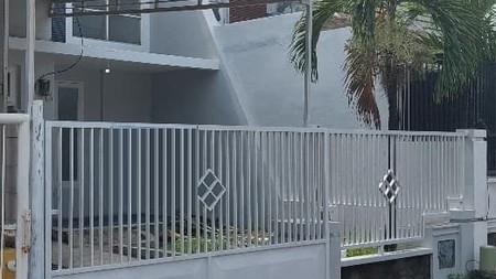 Disewakan Rumah Murah di Purimas Legian Surabaya