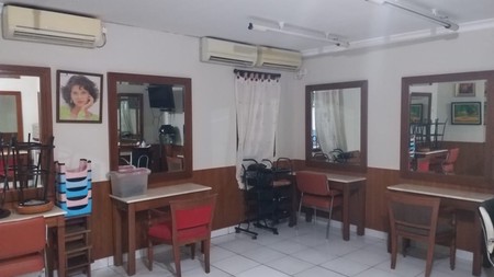 Dijual Rumah Cocok Untuk Usaha, Lokasi Strategis Di Jl. Danau Toba, Bendungan Hilir, Jakarta Pusat