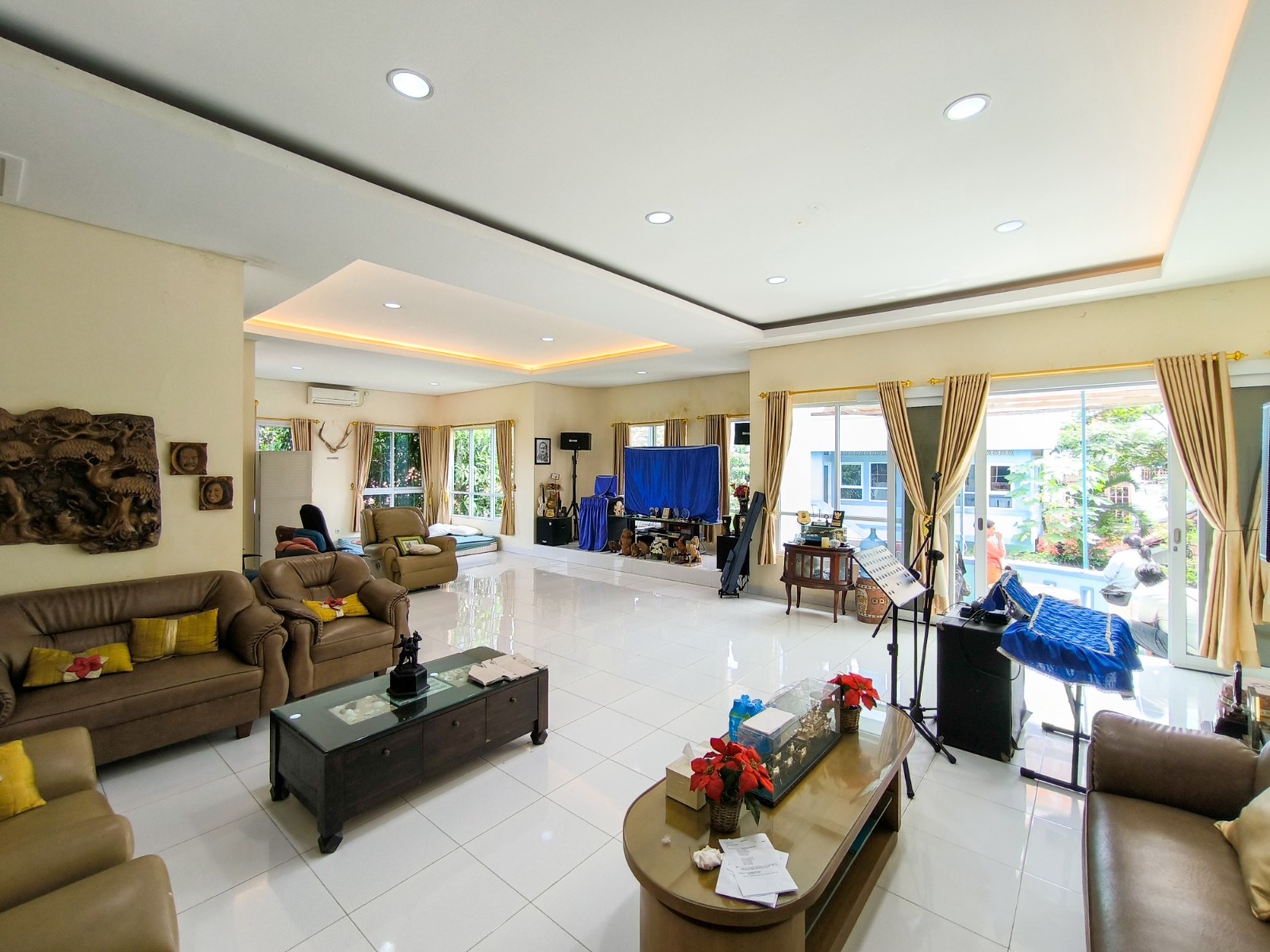 Rumah Bagus Di Taman Serua, Jl Mangga Depok Jawa Barat