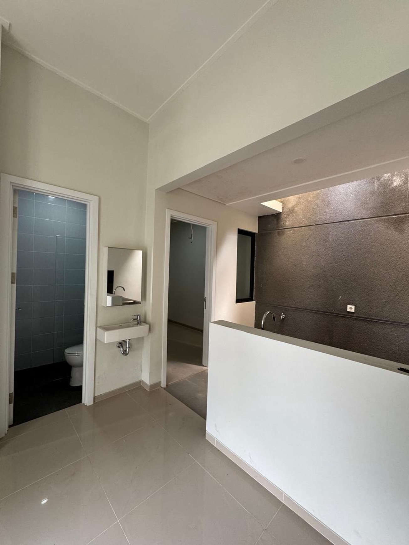 Rumah Baru Unfurnished 1 Lantai di U-Ville Bintaro Jaya, Sawah Baru, Ciputat.