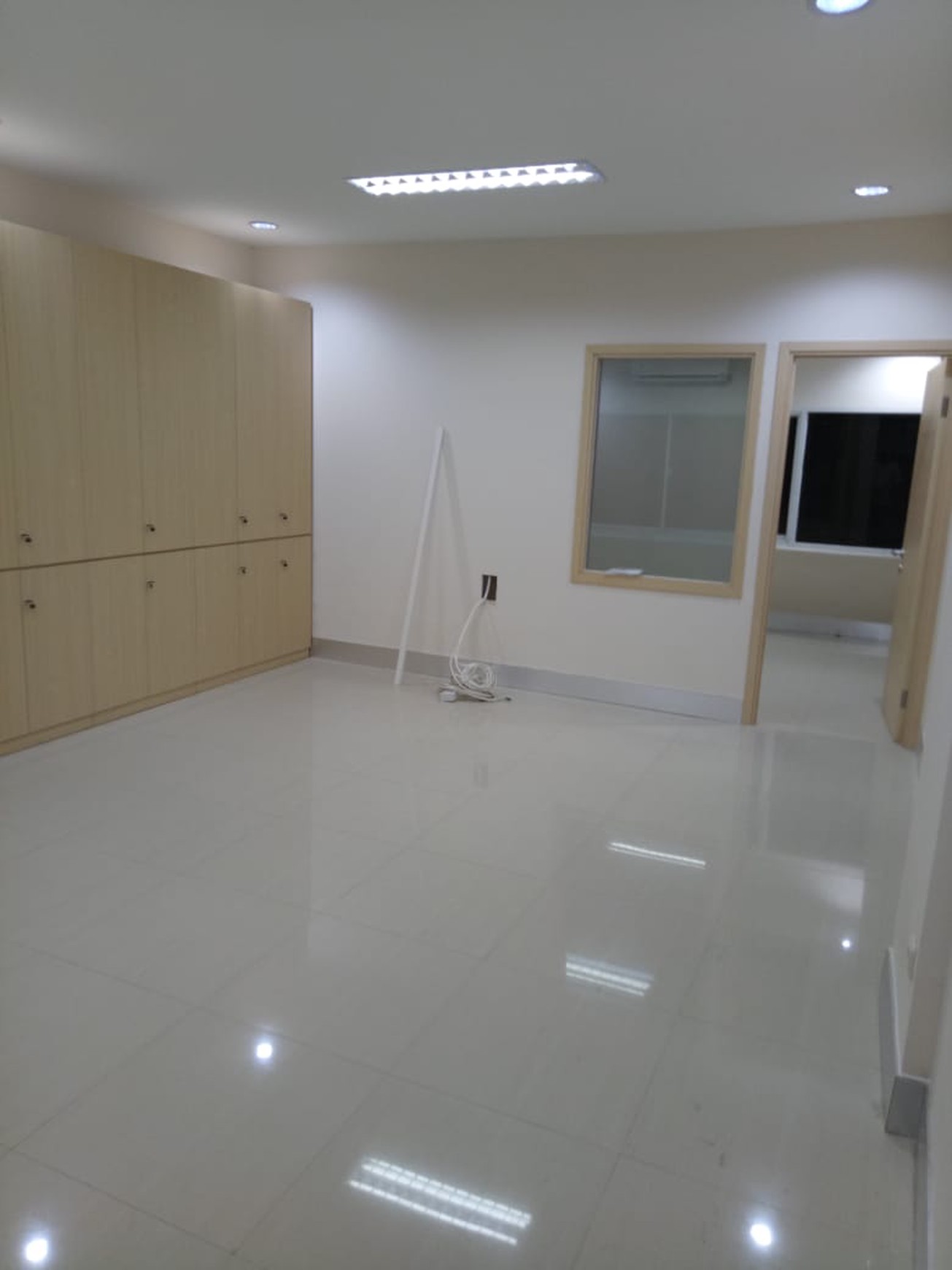 Disewakan Ruko  Pintu Besar Selatan, Jakbar