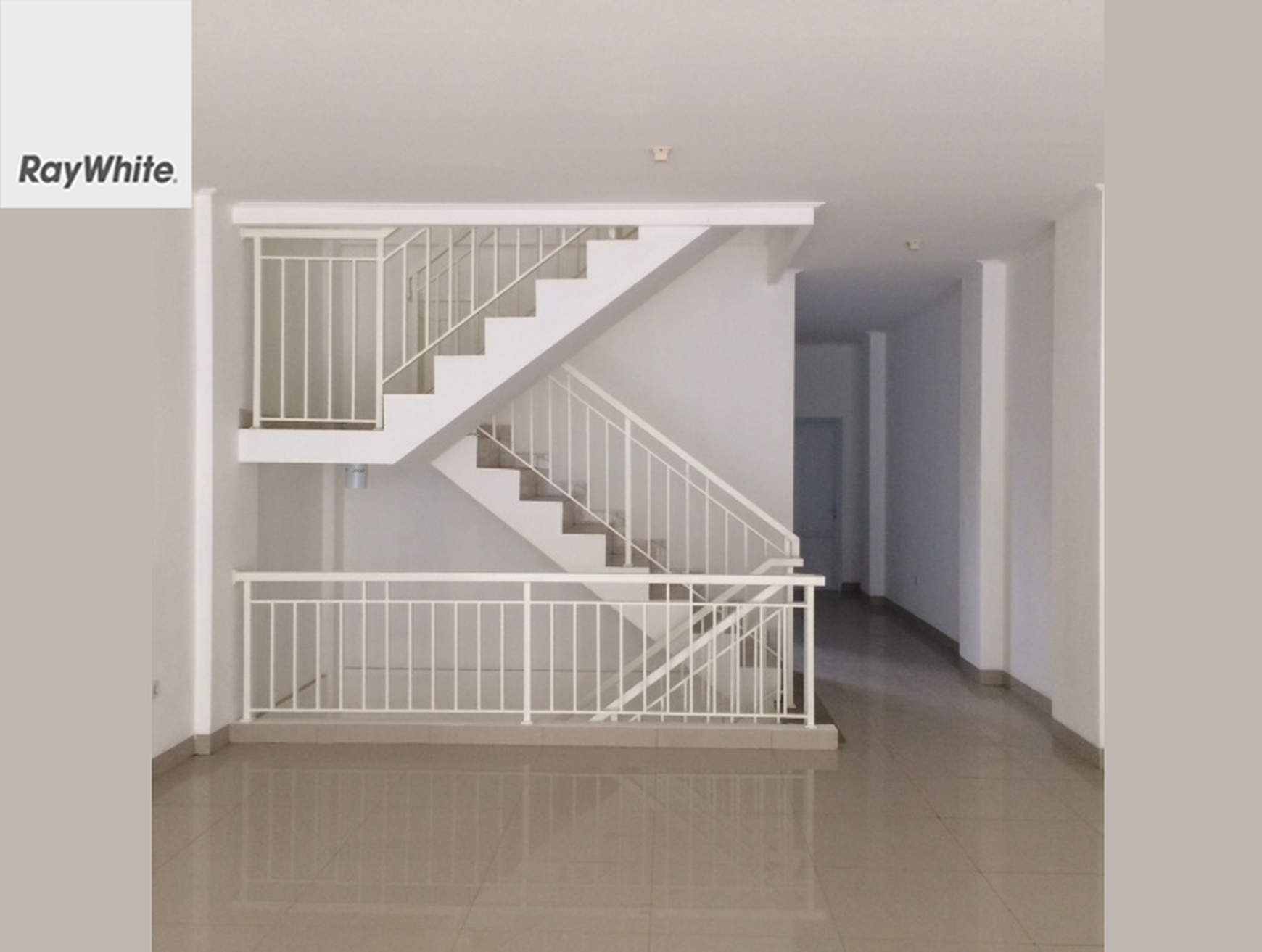 FOR RENT Ruko 3 Gandeng Bangunan 4 Lantai Jalan Pemuda Rawamangun Jakarta Timur