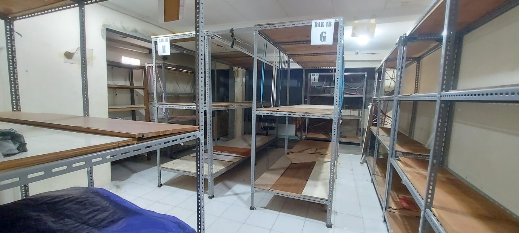 JUAL MURAH HARGA NJOP rumah 2 lt di Hdp jalan raya Pademangan Timur