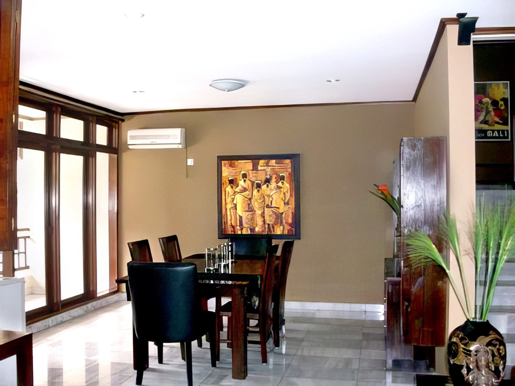 Rumah Unfurnished 3 lantai di Pangeran Antasari, Cipete Selatan, Cilandak