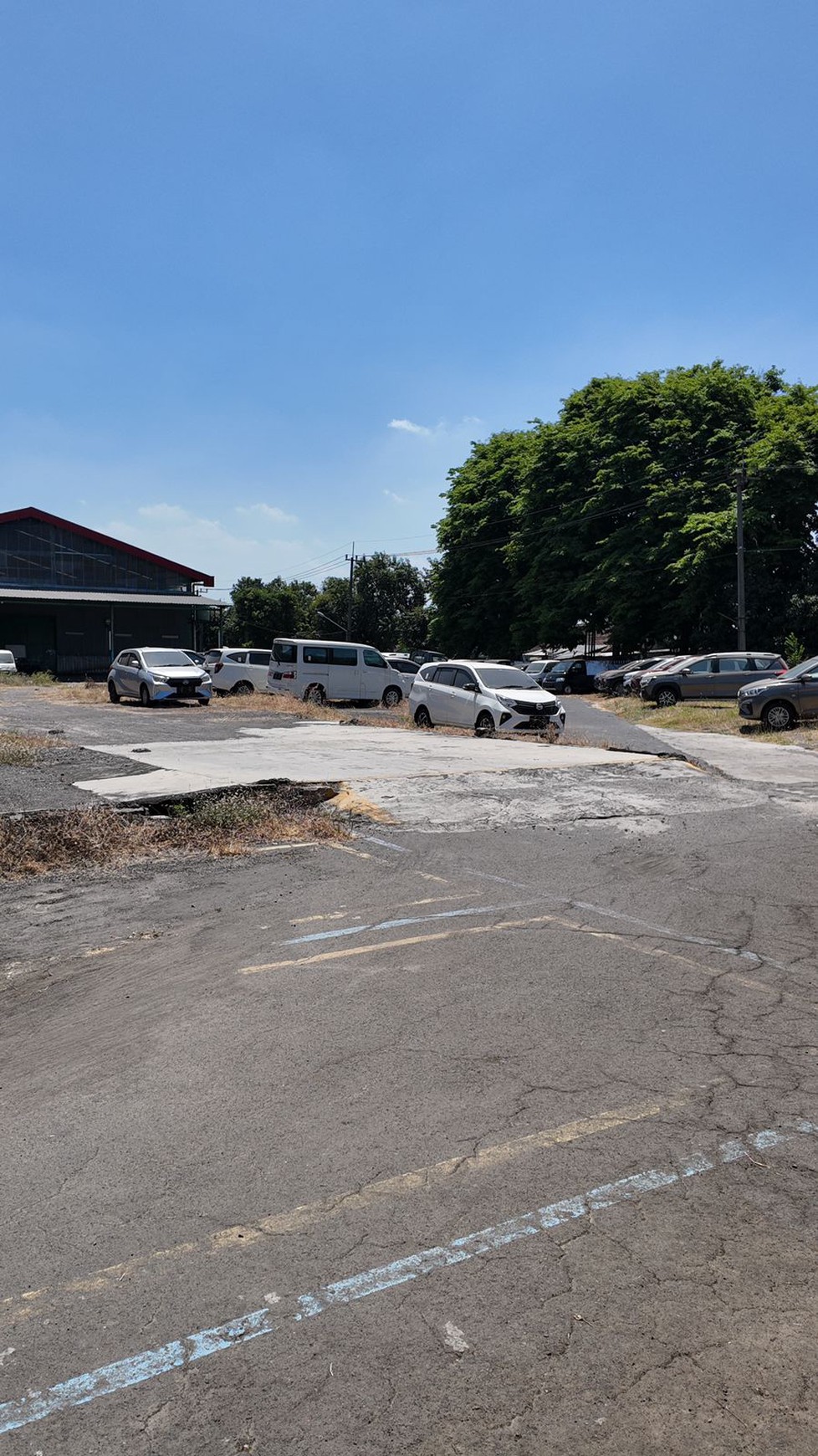 Disewakan Tanah dan Bangunan di Nol Jl Kesatrian Buduran Sidoarjo