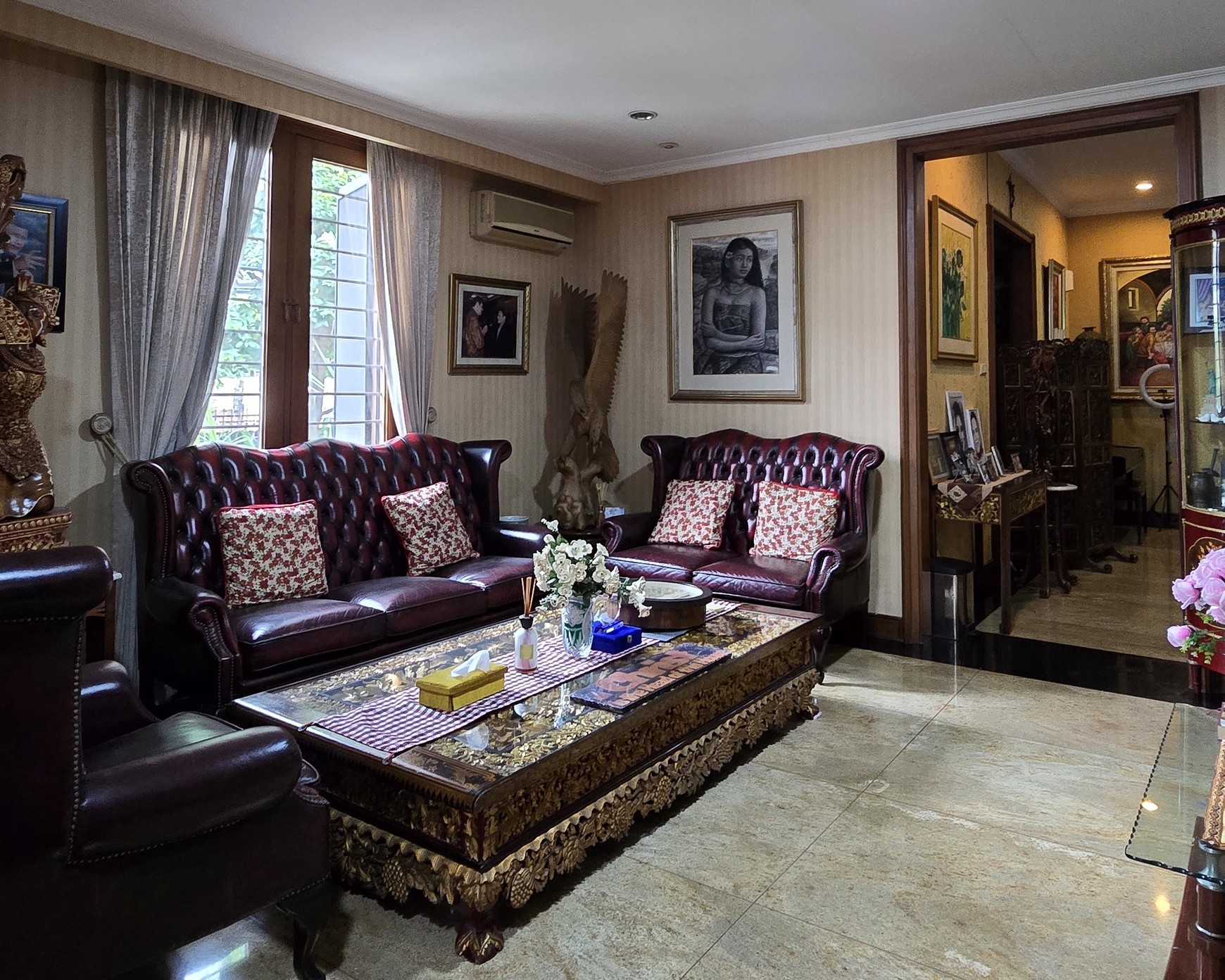 Rumah Mewah Klasik by Hadiprana Strategis Belakang Citos