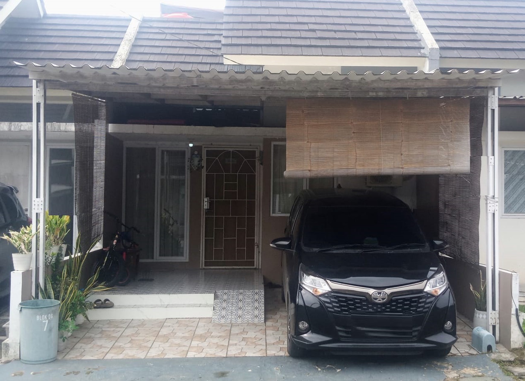 Rumah Minimalis, Dalam Cluster dekat ST. Parung Panjang