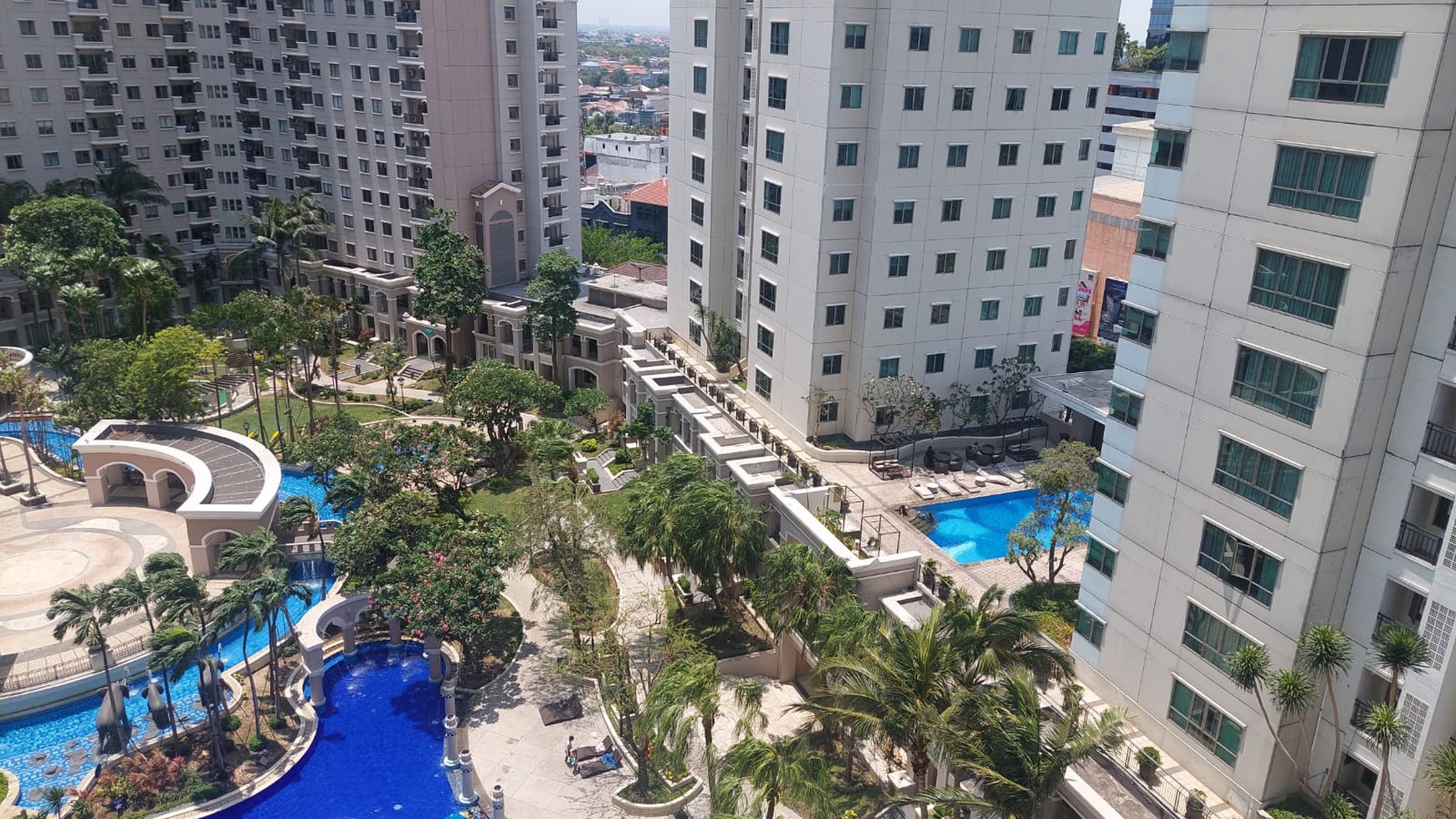 Jual Apartemen 2 BR Murah dengan Good View di Waterplace Pakuwon Indah Surabaya Barat Tersambung Mall PTC Dekat Jalan Tol