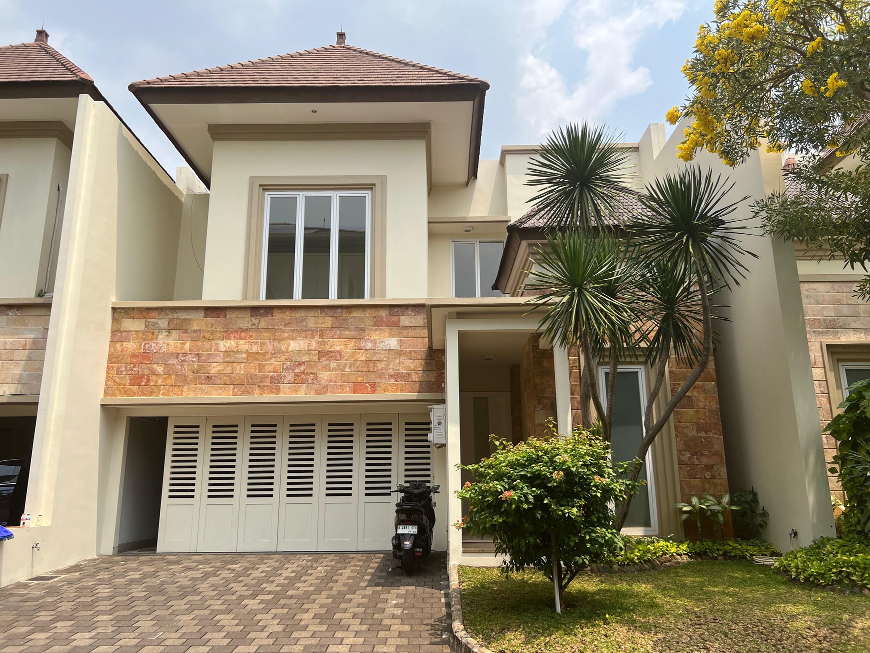 Rumah cluster modern minimalis sudah renovasi lokasi pejaten barat kemang jakarta selatan