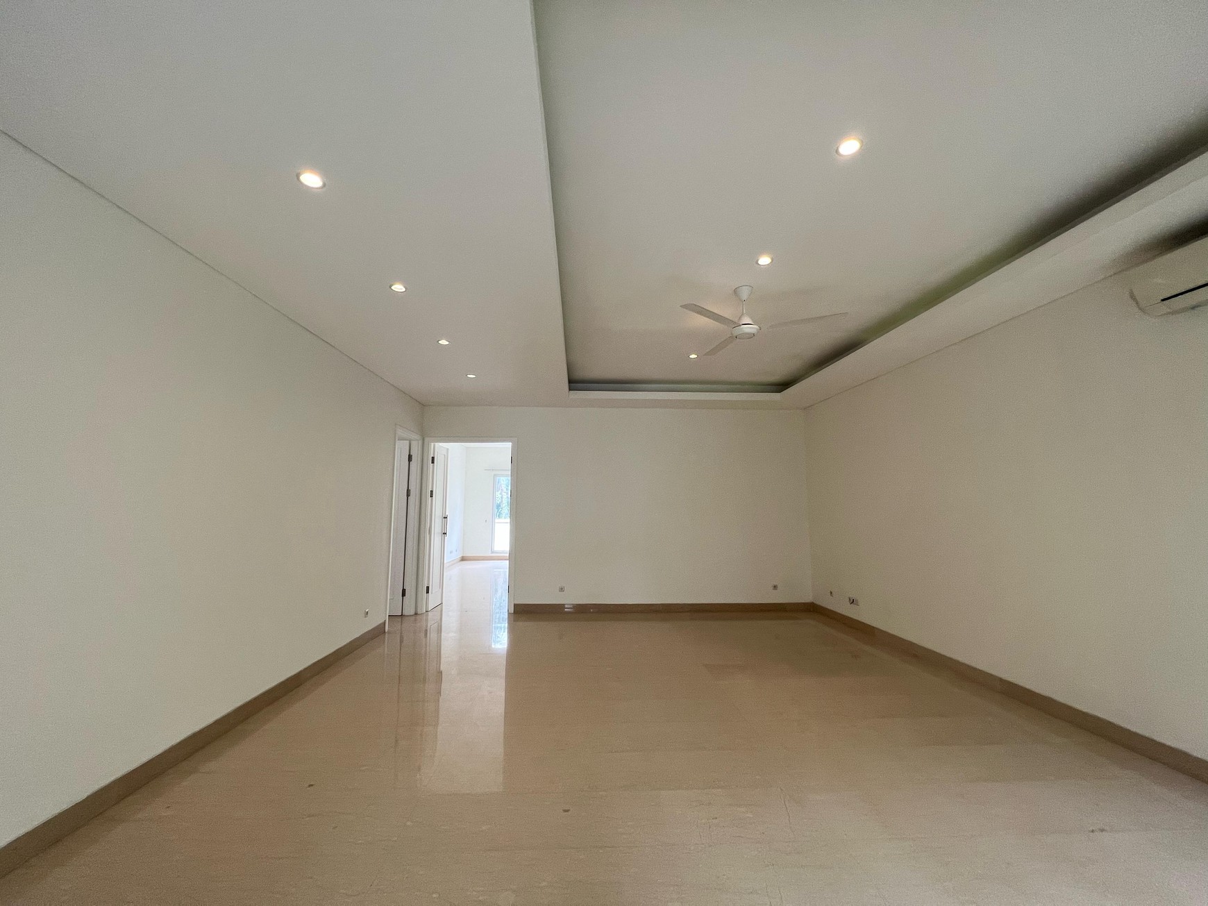 Rumah cluster modern minimalis sudah renovasi lokasi pejaten barat kemang jakarta selatan