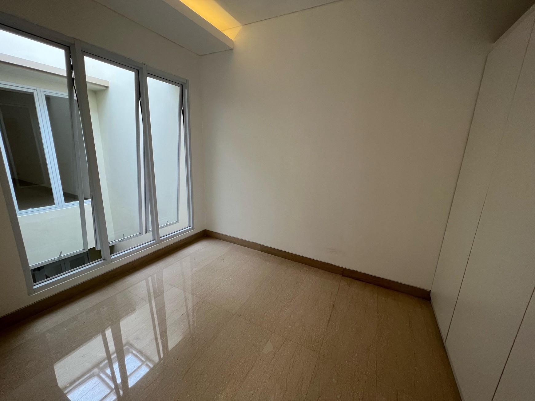 Rumah cluster modern minimalis sudah renovasi lokasi pejaten barat kemang jakarta selatan