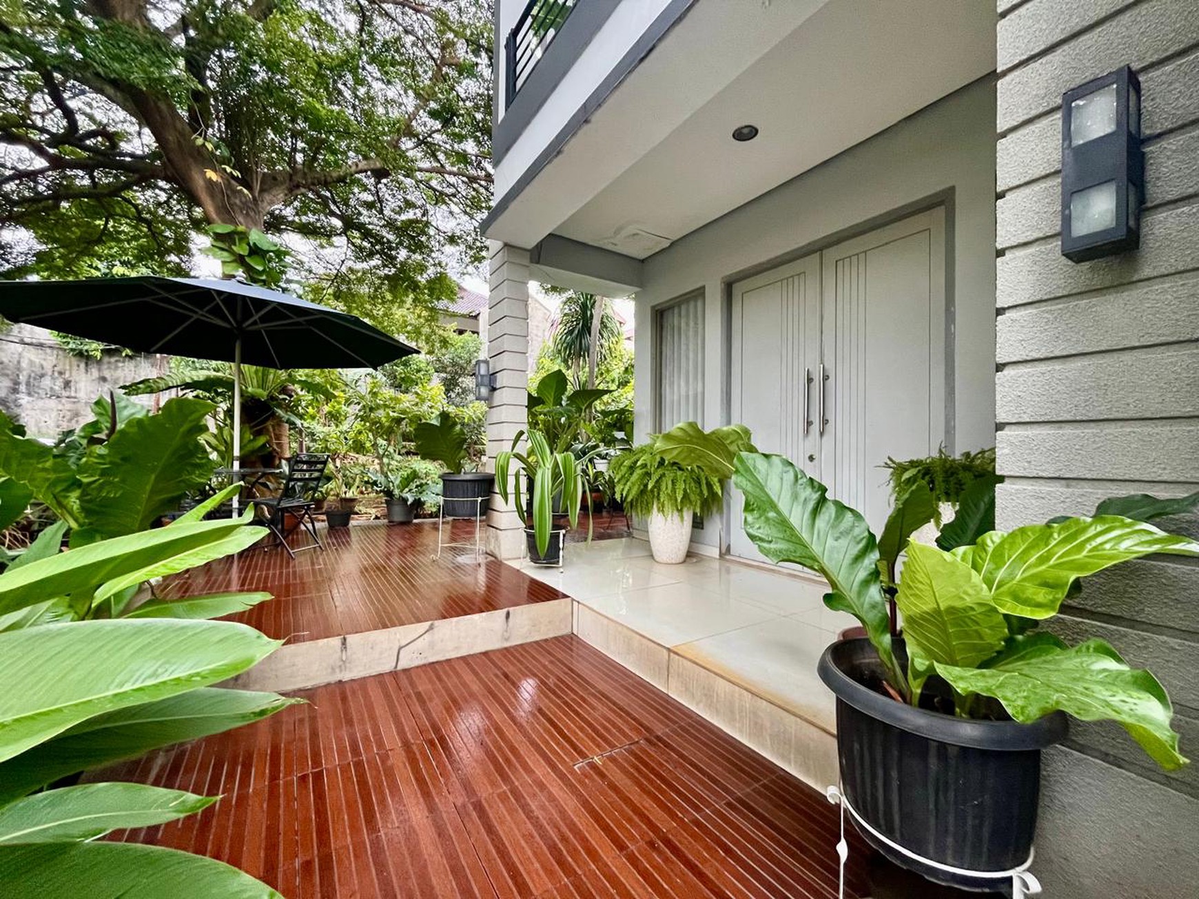 Rumah Bagus, Cantik Asri, dalam Cluster Exclusive di Bintaro