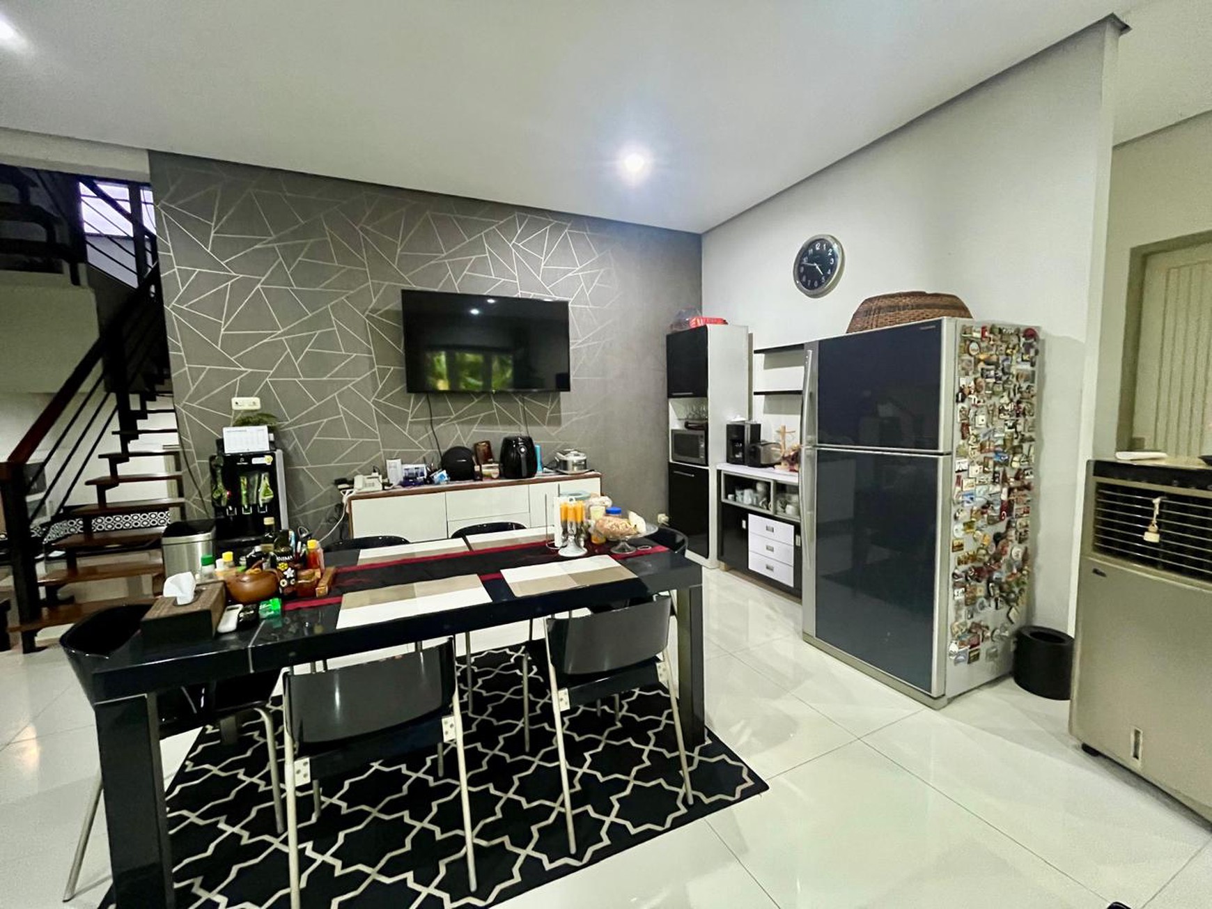 Rumah Bagus, Cantik Asri, dalam Cluster Exclusive di Bintaro