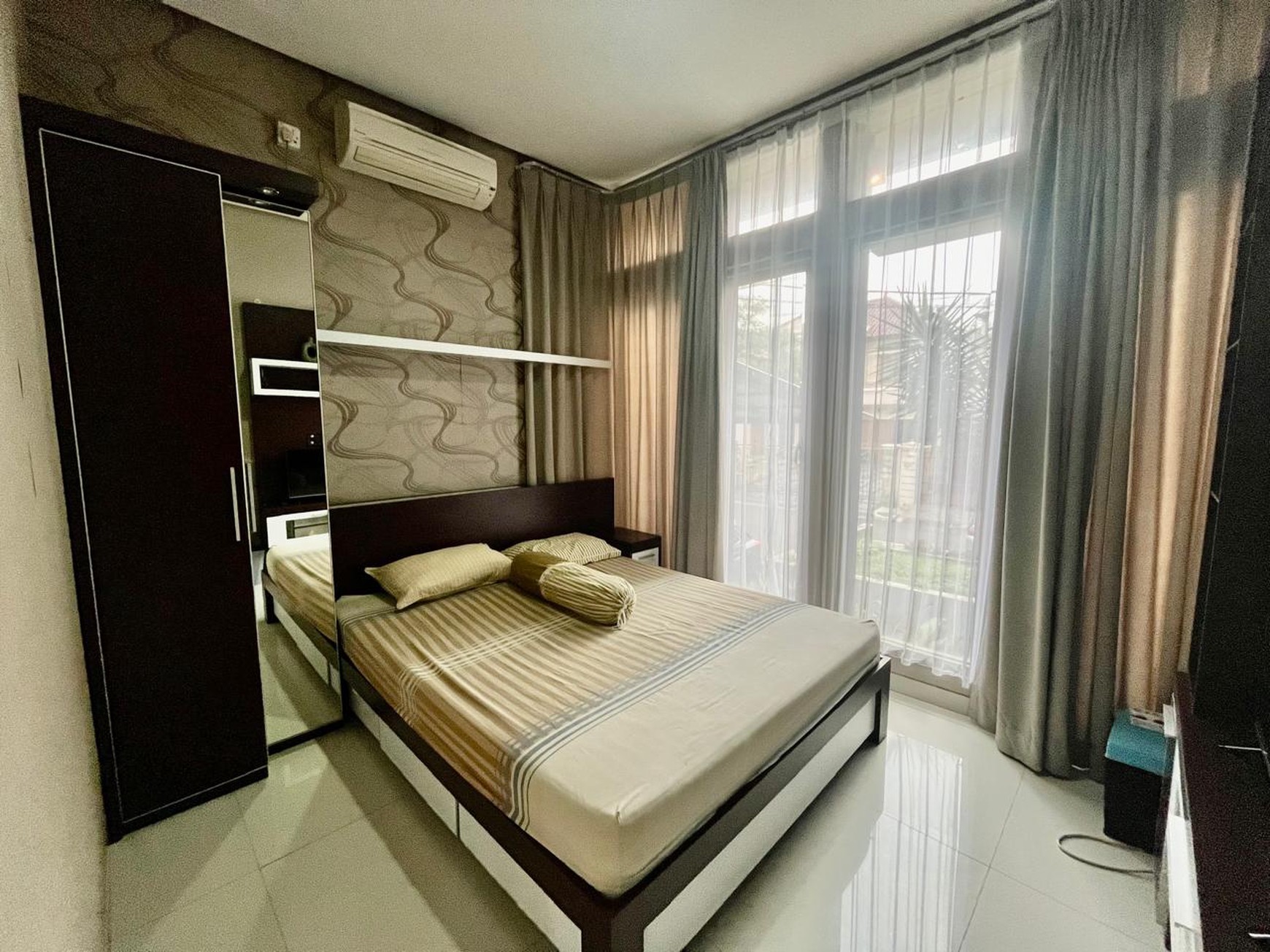 Rumah Bagus, Cantik Asri, dalam Cluster Exclusive di Bintaro