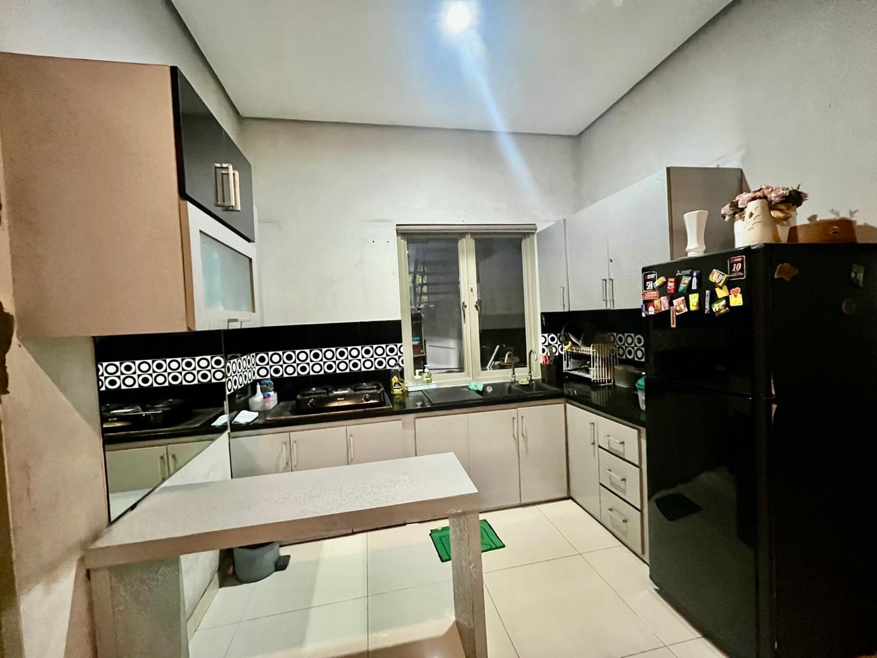 Rumah Bagus, Cantik Asri, dalam Cluster Exclusive di Bintaro