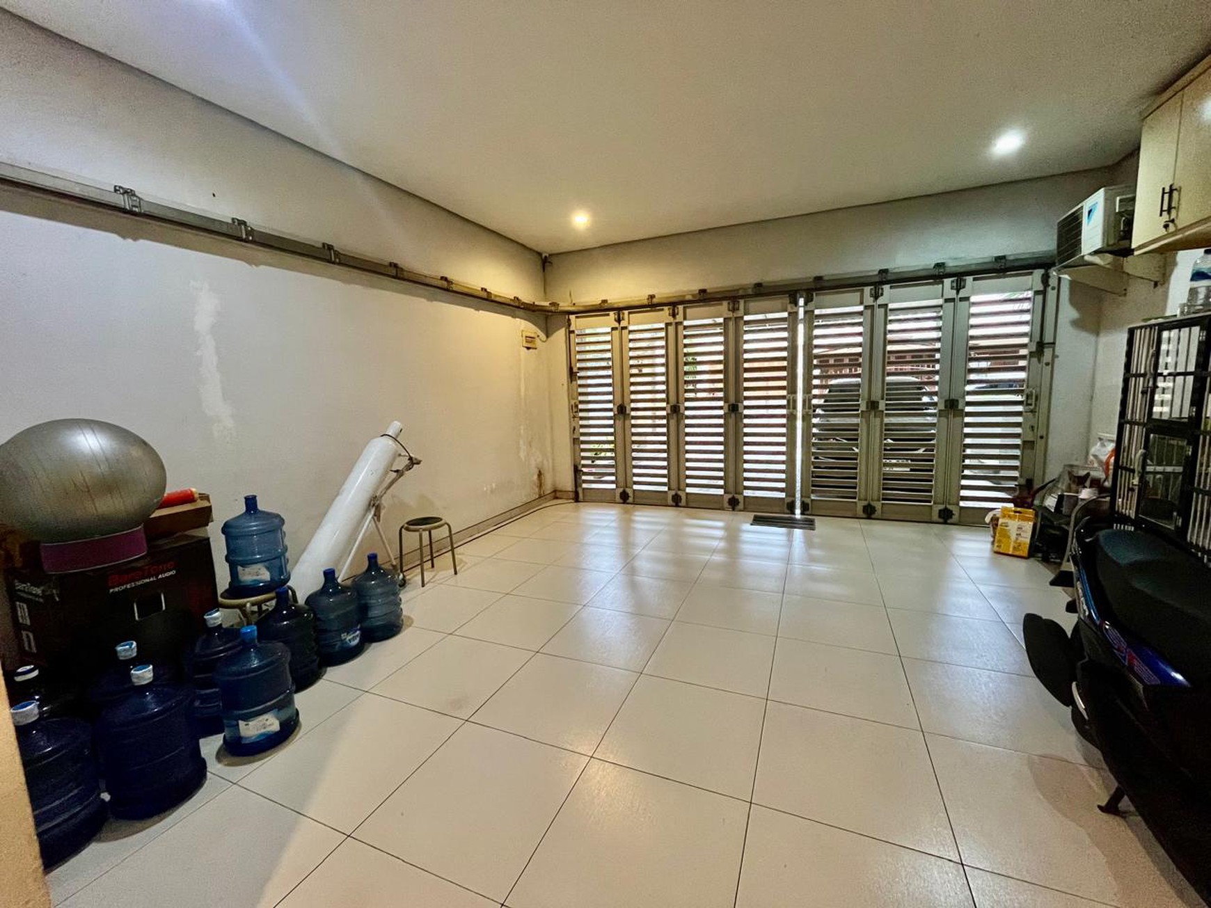 Rumah Bagus, Cantik Asri, dalam Cluster Exclusive di Bintaro