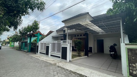 Rumah Tinggal 264 Meter Persegi Dekat Kampus UNISA
