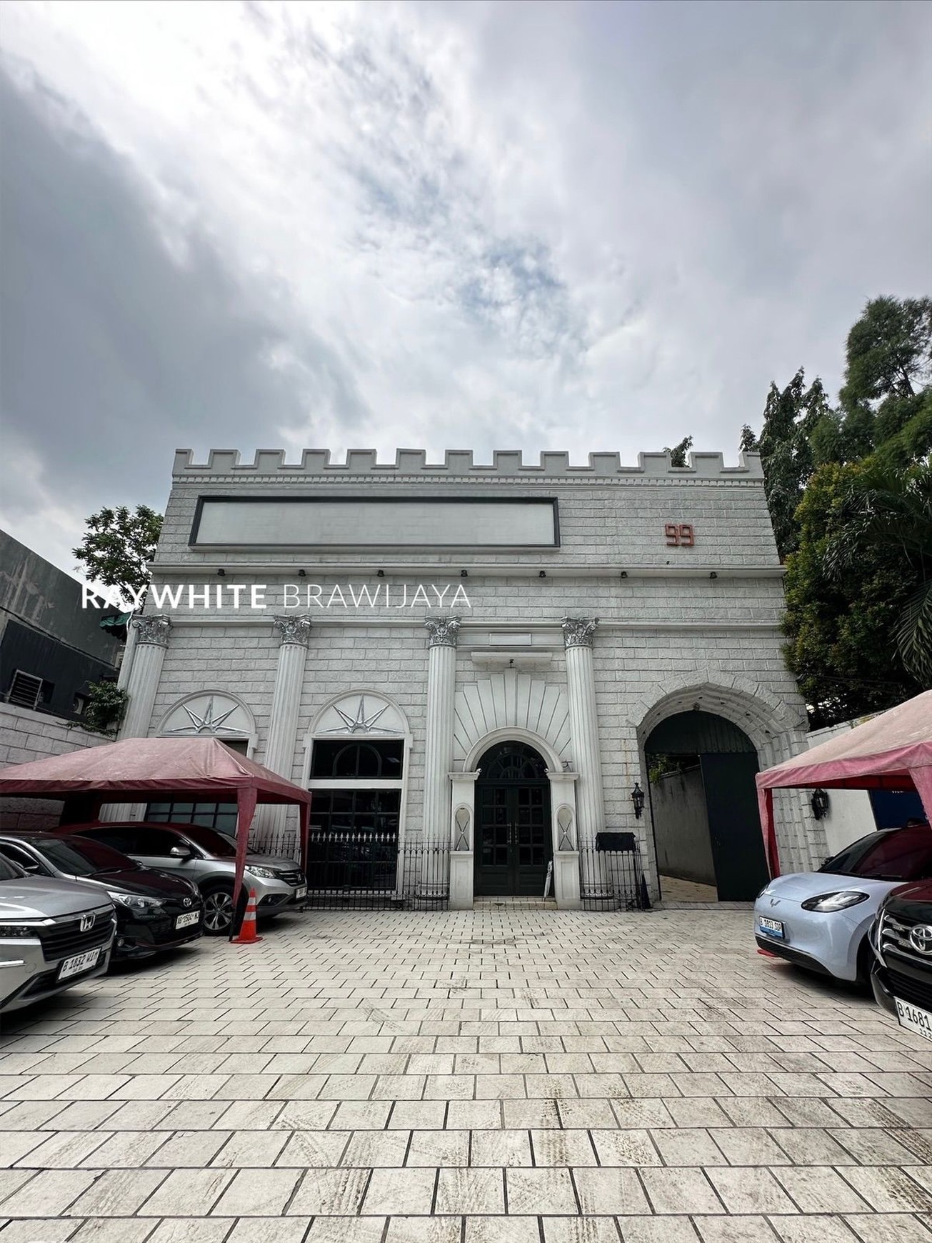 Mini Comercial Building Premium Area Kemang