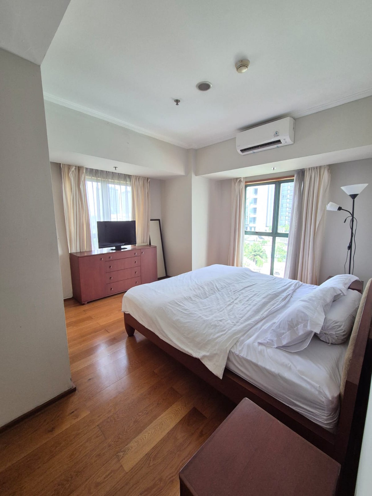 Disewakan Pavilion Apartemen 2BR terawat dan furnished di Jakarta Pusat sebelah Citiwalk